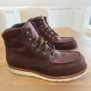 Chippewa men’s Brown Leather Boots like new
